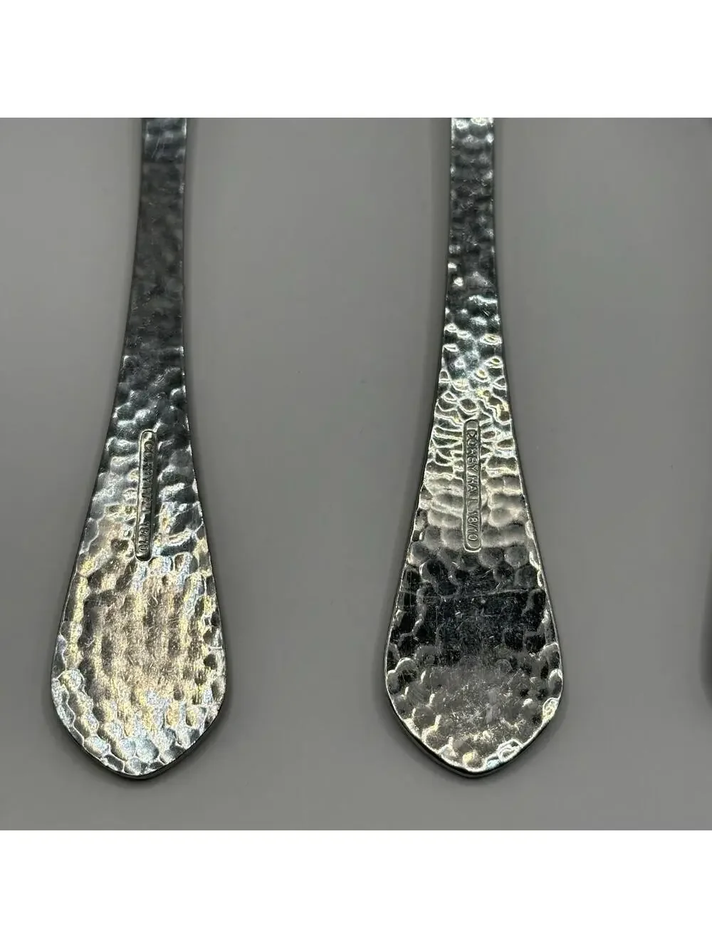 Corby Hall Santa Fe 18/10 hammered Stainless Steel Oval Spoons Flatware 4pc